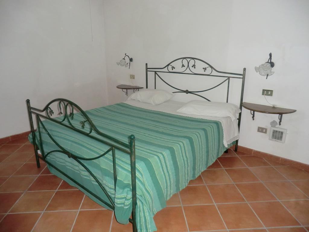 טרמונטי Agriturismo Mare E Monti חדר תמונה