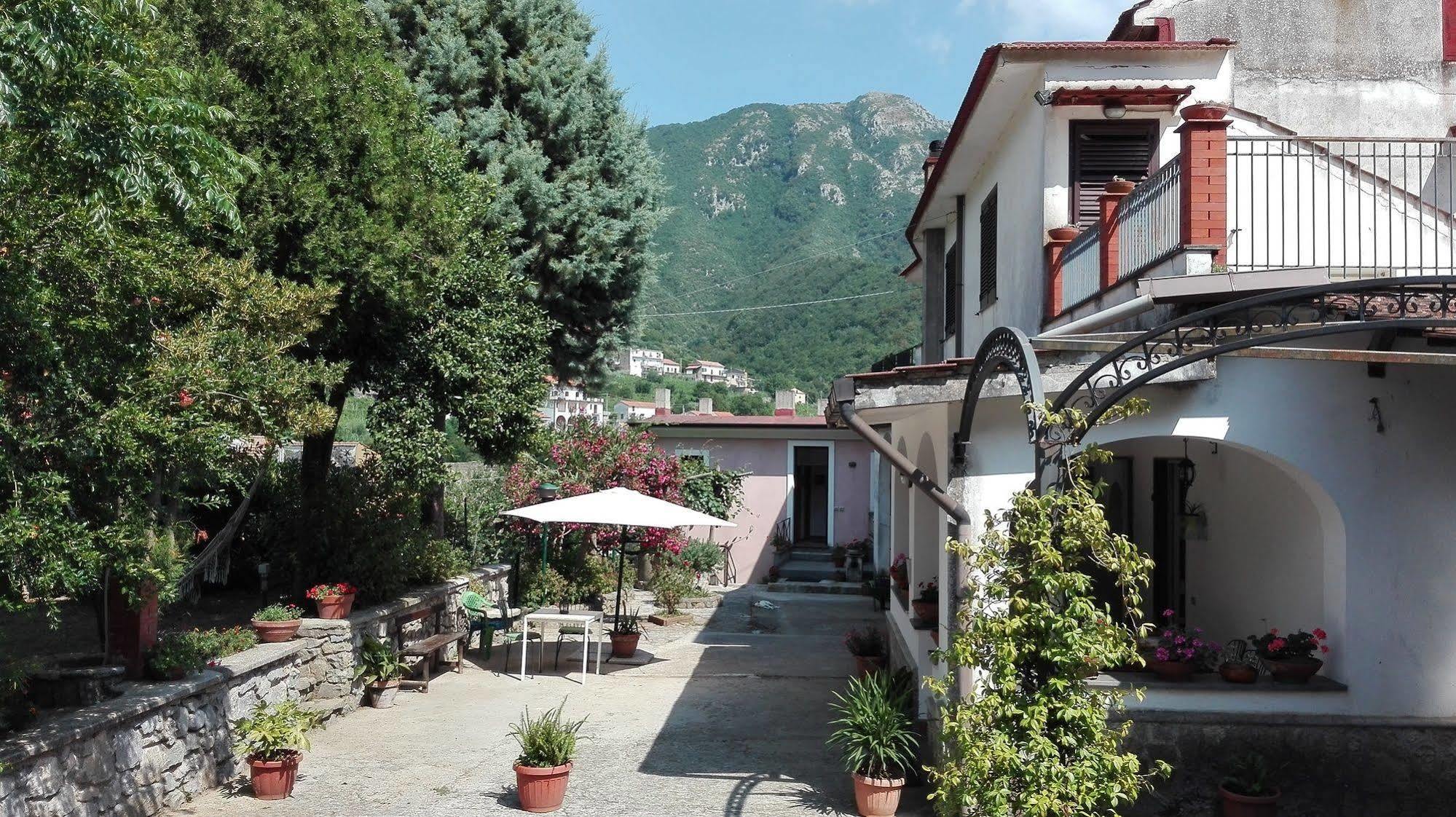 טרמונטי Agriturismo Mare E Monti מראה חיצוני תמונה